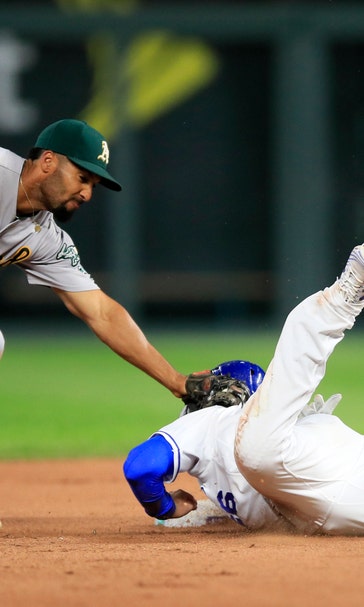 Semien helps A's beat Royals 2-1